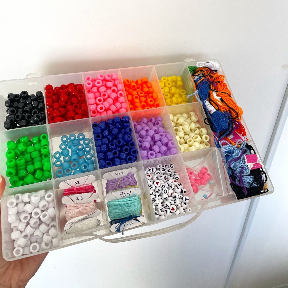 Bead and Friendship Bracelet Kit